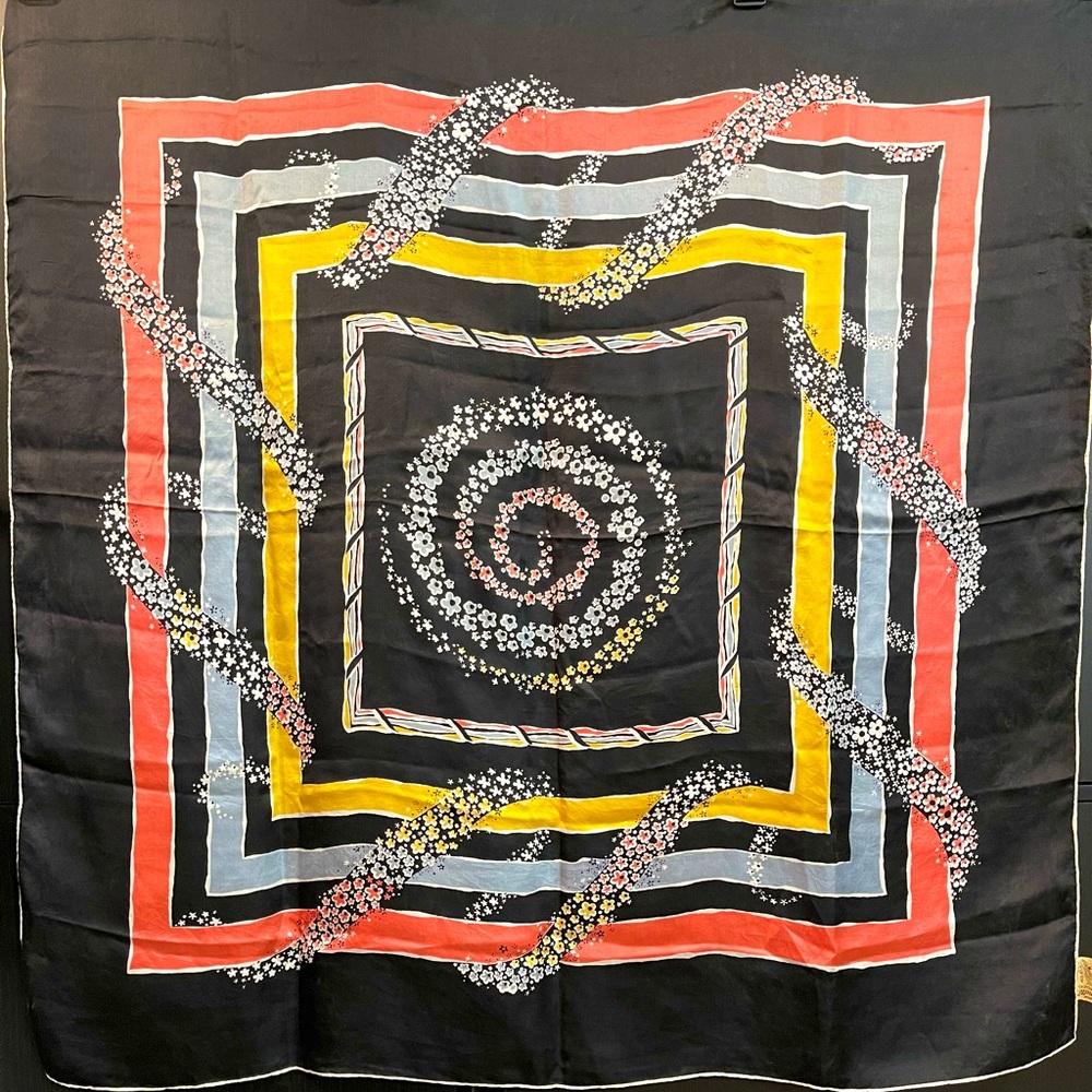 Vintage Cravenette 💯 Silk B G Creations Scarf
Water Repellent